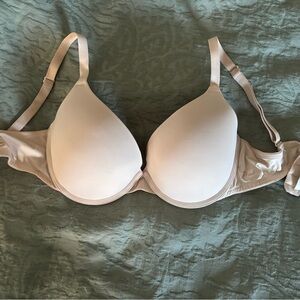 Victoria's Secret Cream Bra